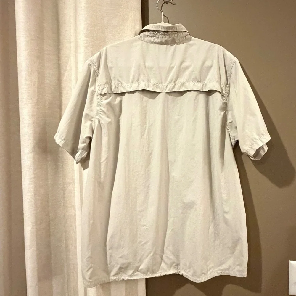 The North Face Men's Sequoia Shirt Tan Outdoors, vented, Hiking, Fishing Size XL